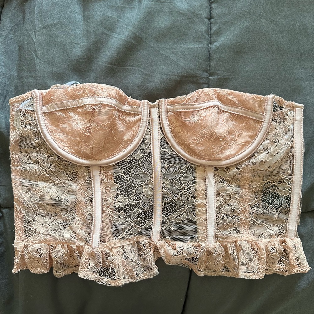 NBD Crop Lace Corset